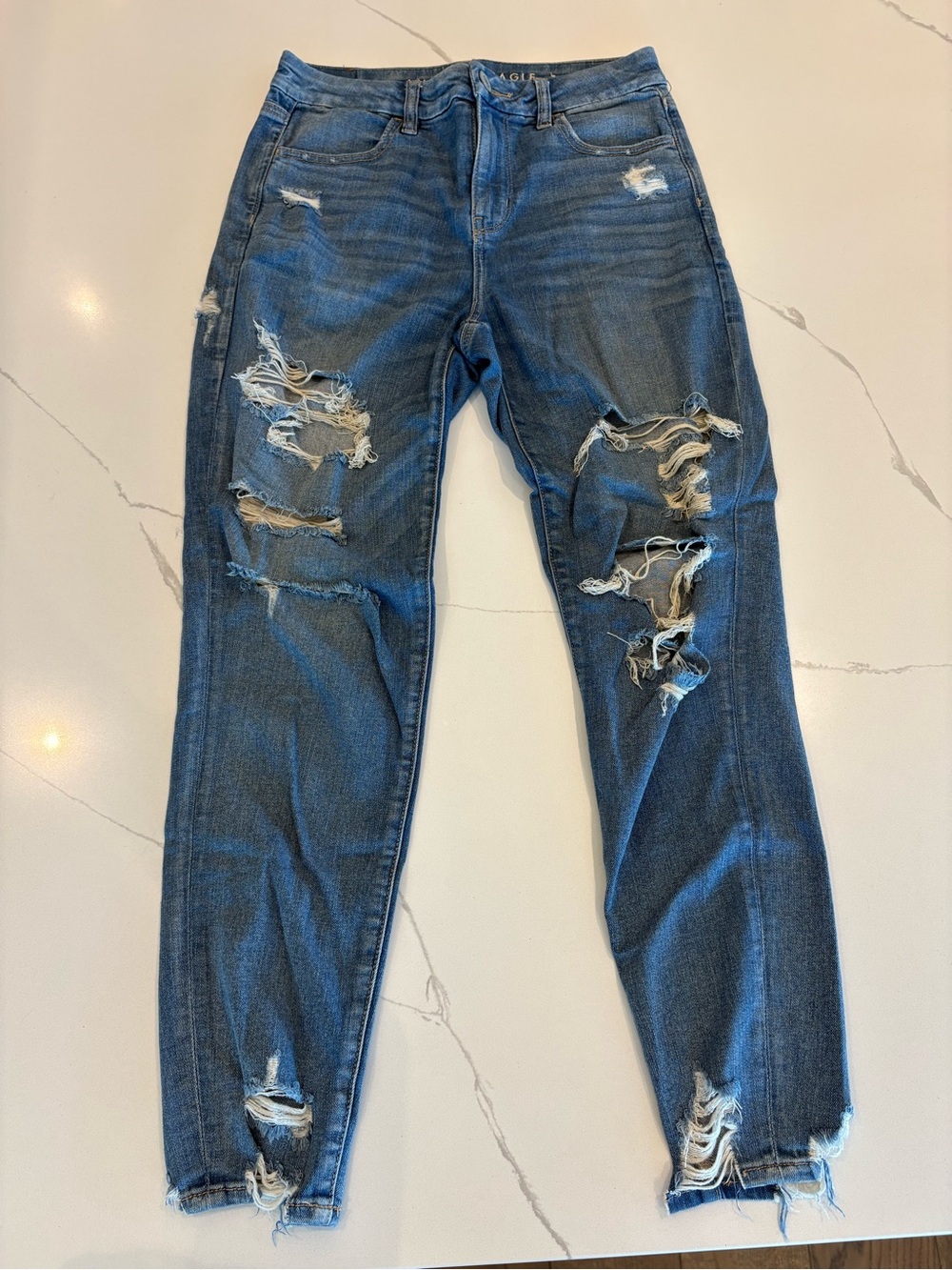 American Eagle Distressed Blue Jeans